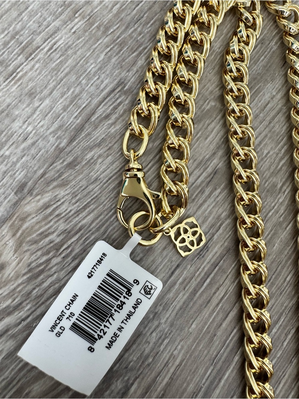 ✨ KENDRA SCOTT Vincent Gold 20” Chain Necklace - Picture 9 of 9